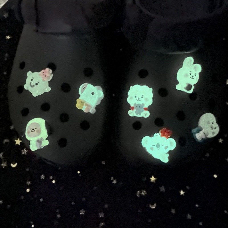 BT21 만화풍 슬립온 슈즈, 장식용 야광 버클과 귀여 - Decor Lighting Online 리뷰 및 가격